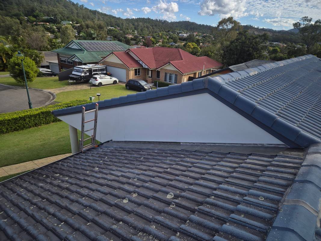 Building and paint surface repair 3 by Rayzar's Painting in North Brisbane and Sunshine Coast