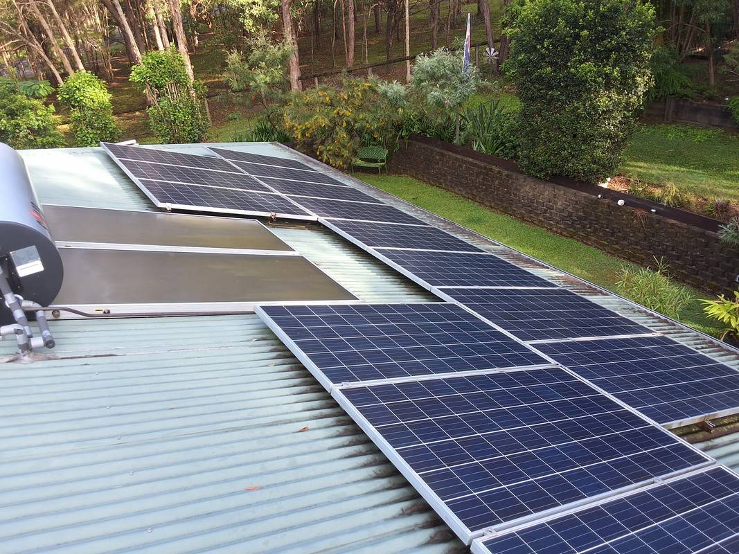 Exterior and roof cleaning 1 by Rayzar's Painting in North Brisbane and Sunshine Coast