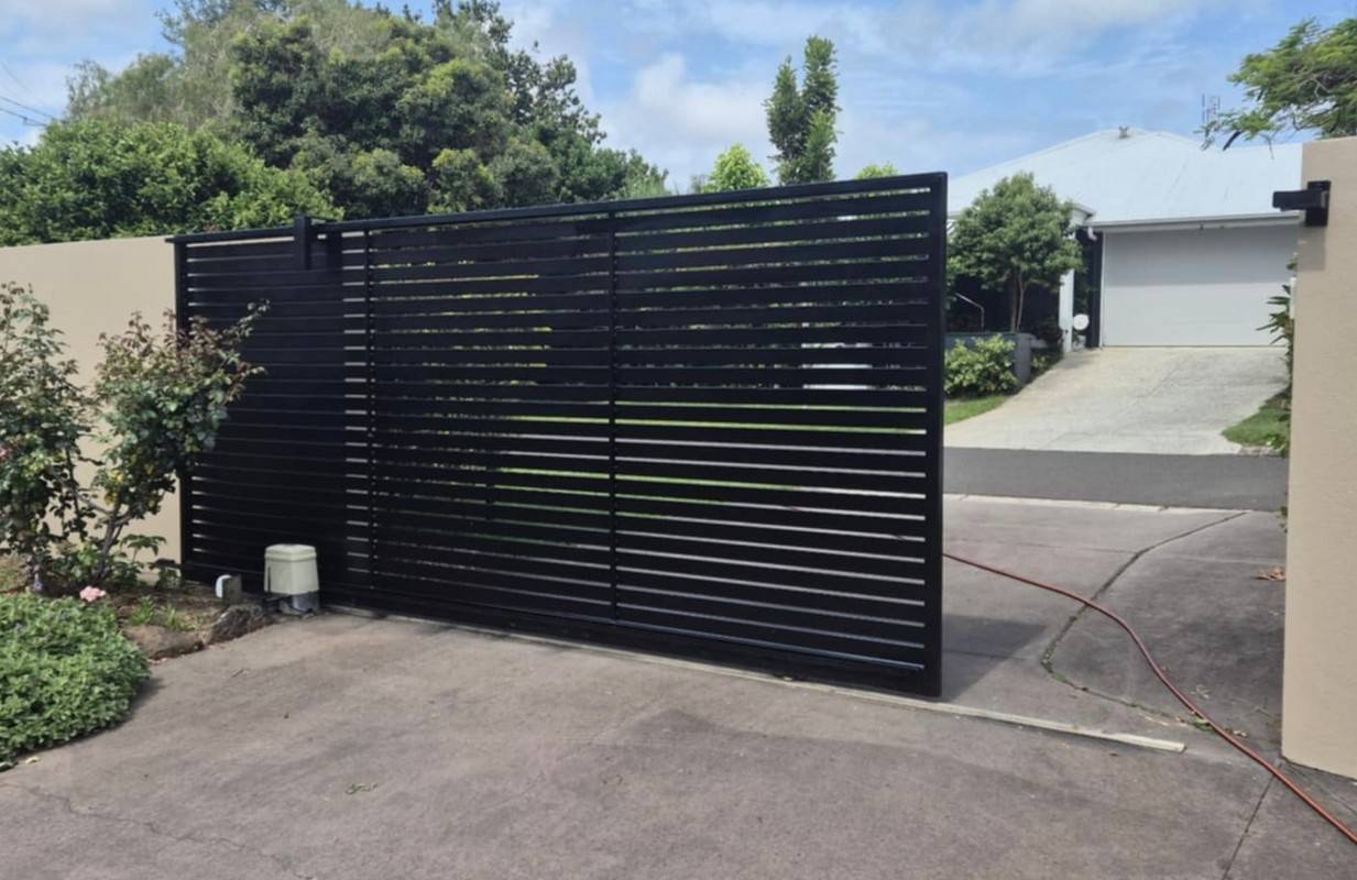 Exterior house painting project 4 by Rayzar's Painting in North Brisbane and Sunshine Coast